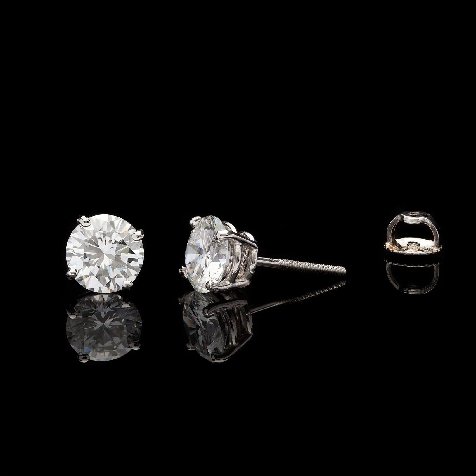 14kt White Gold 0.50 carat Diamond Stud Earrings