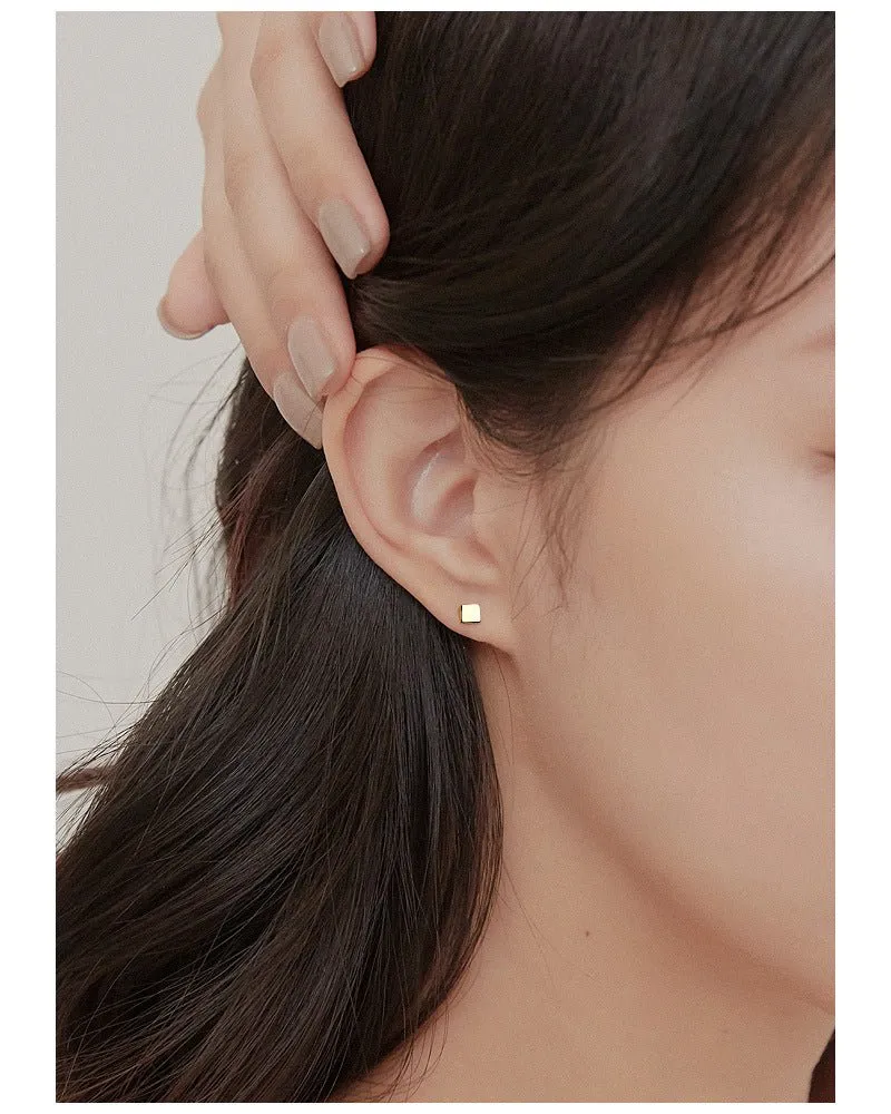 3D Square Screw Back Stud Earrings| two sizes and finishes