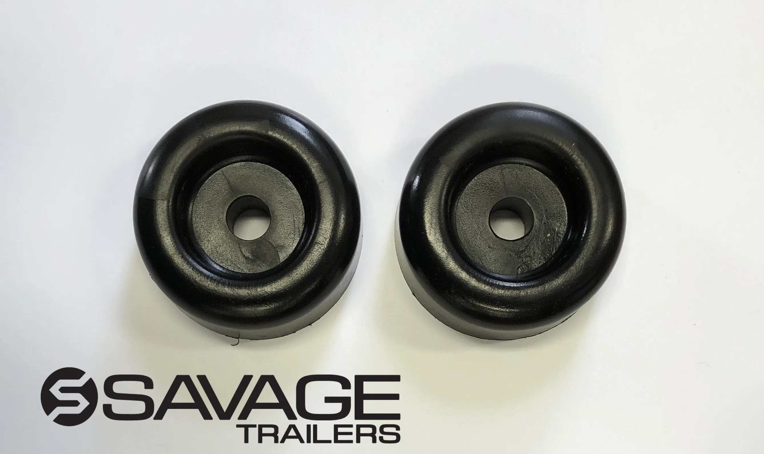 4" Bow Roller with End Protector Caps to suit Fibreglass Boats x 5