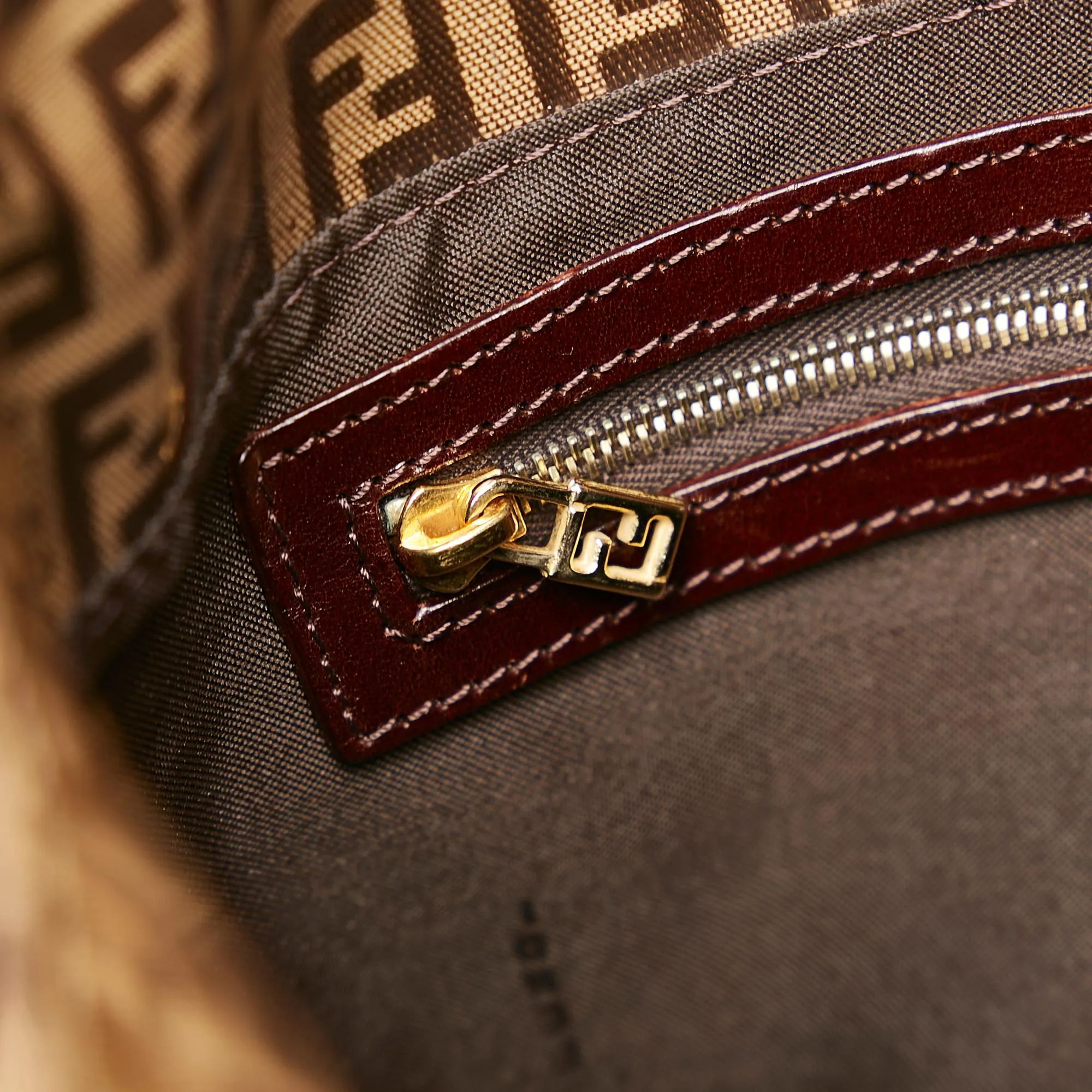 Fendi Crystal Zucchino Mamma Forever (SHG-dB6l1v)