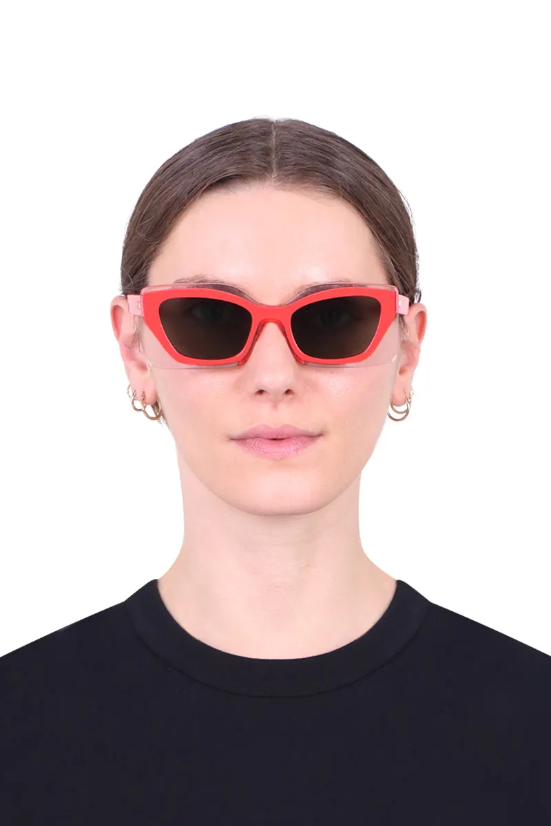 FENDI FEEL SUNGLASSES | CORAL/GREEN