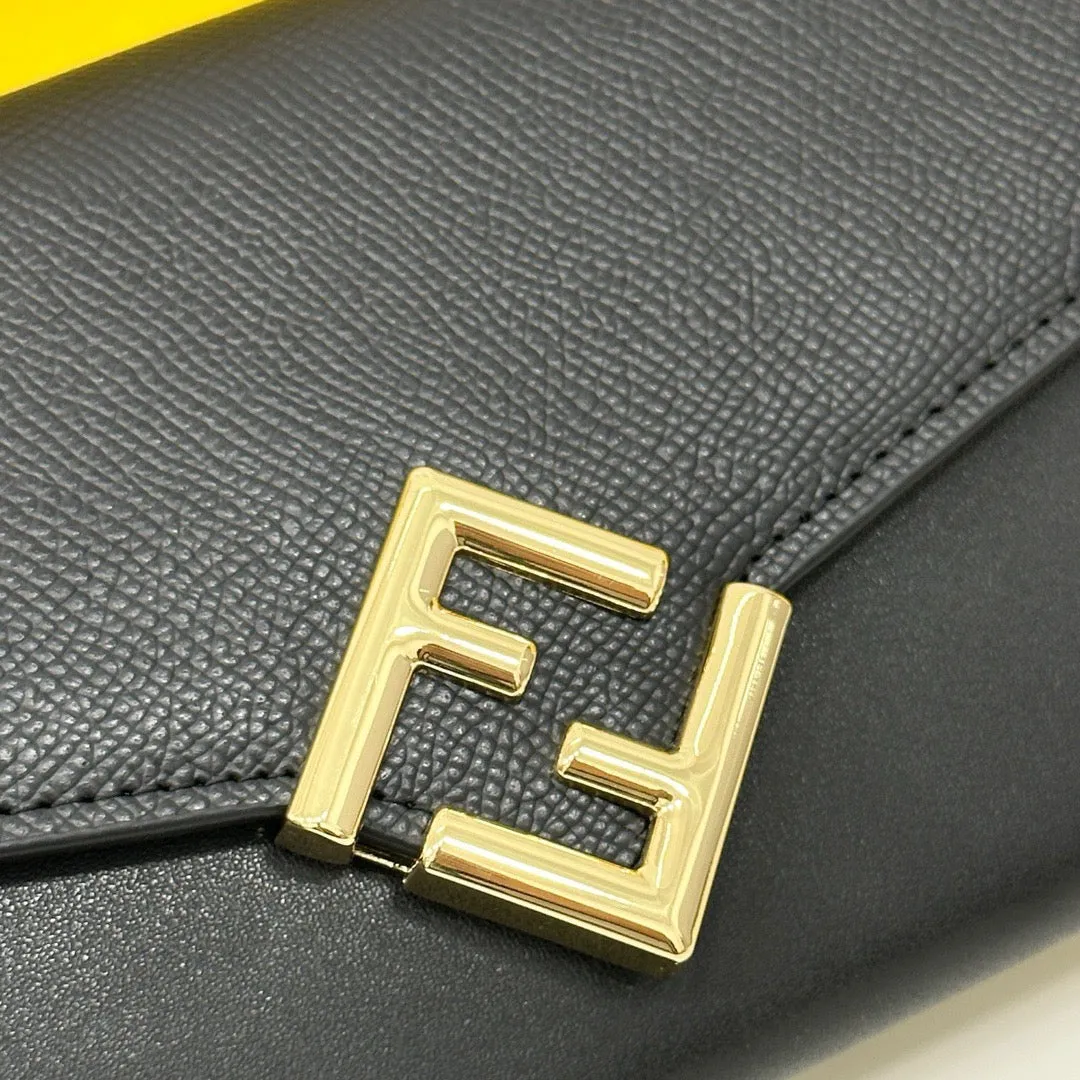 FF234 FF Diamonds Continental With Chain / 7.5x0.4x3.5inch